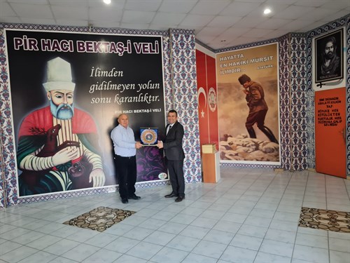 İl Müdürümüzden, Kütahya Hacı Bektaşi Veli Kültür ve Sosyal Yardımlaşma Derneğine ziyaret.