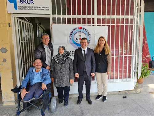  İl Müdürümüzden, Türkiye Sakatlar Derneği Kütahya Şubesine ziyaret.