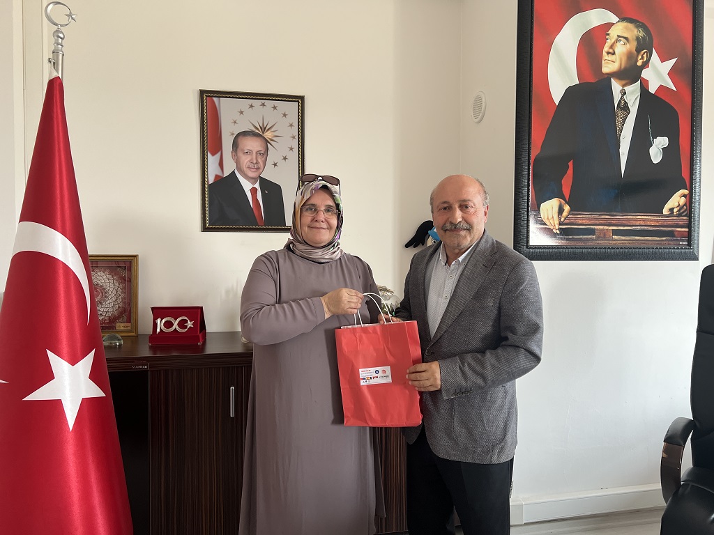 Müdürlüğümüzce Sakarya İl Göç İdaresi Müdürü Ramazan Latifoğlu'na Ziyarette Bulunuldu